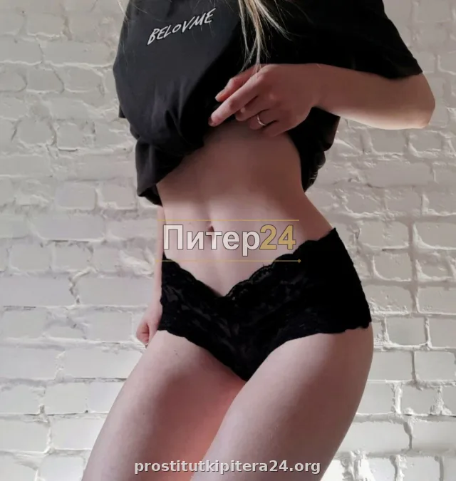 Регина — проститутка у метро Спасская