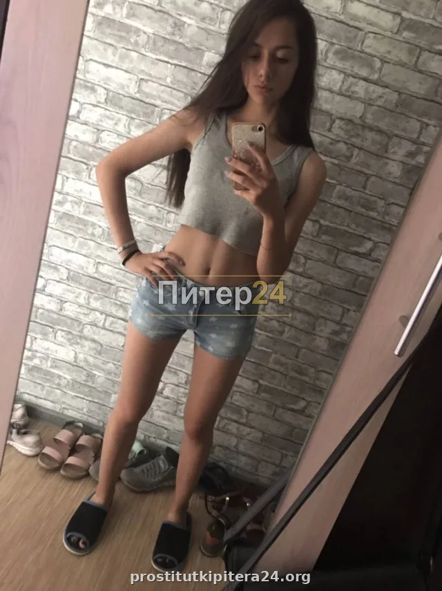 Софья — проститутка у метро Боровая