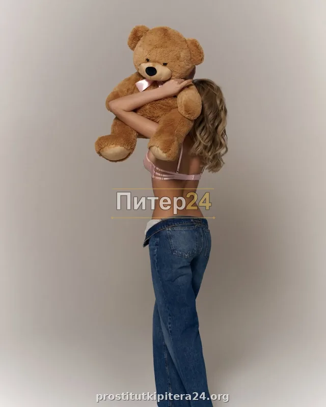 Светка — проститутка у метро Приморская