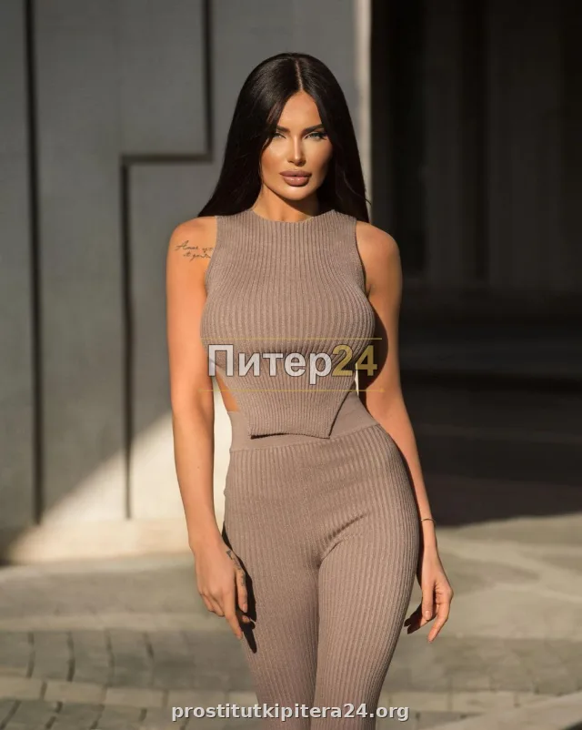 Анна — проститутка у метро Озерки