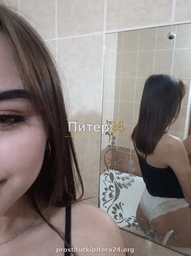 Влада — проститутка у метро Площадь Восстания