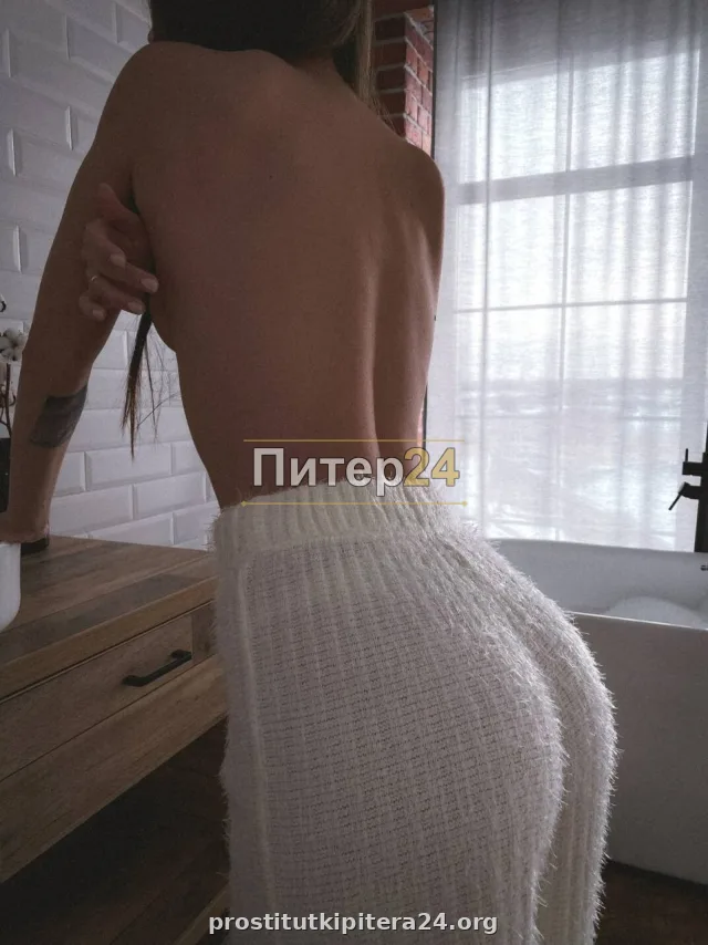Дарья — проститутка у метро Адмиралтейская